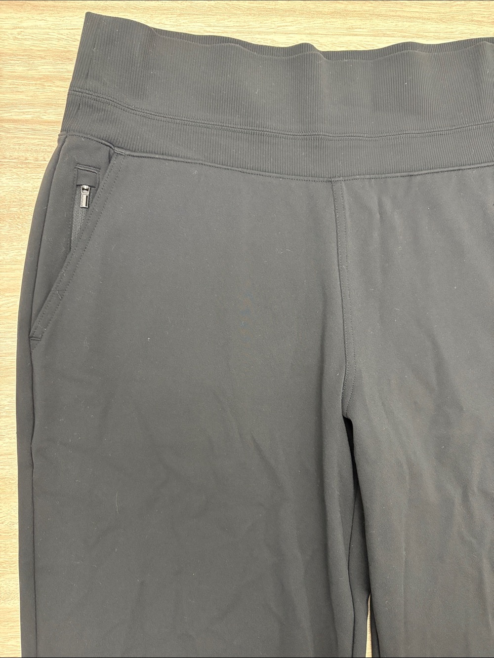 Athleta Wide Leg Pull On Pants Women Size Medium Petite Black - Picture 3 of 9